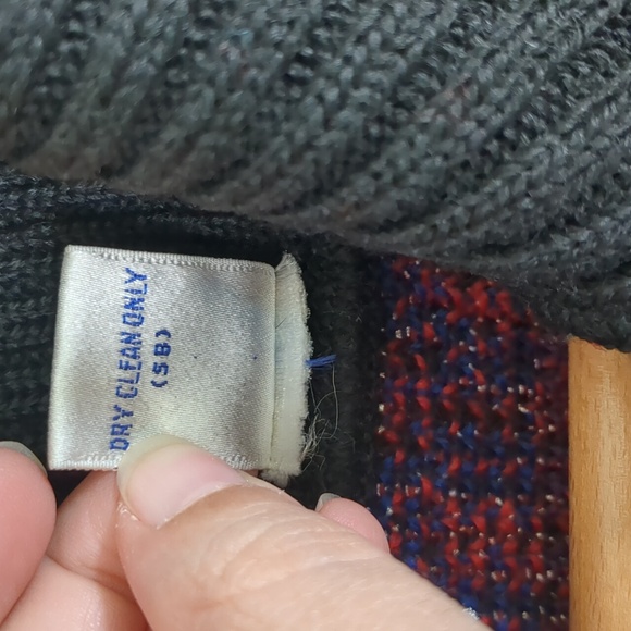 Vintage Tommy Hilfiger Women's 100% Wool Full Zip Sweater Size Large EUC - Picture 3 of 14